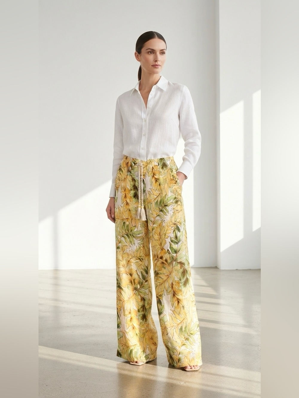 Tahari Yellow & Green Botanical Wide-Leg Pants Size Medium